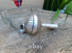 Navajo jewelry Old Pawn Handmade Sterling Silver Blossom vintage Pendant