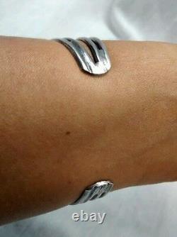 Nice vintage Native American Navajo sterling coral cuff bracelet