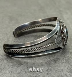 OLD Vintage Native American Navajo BISBEE Turquoise Carinated Sterling Bracelet