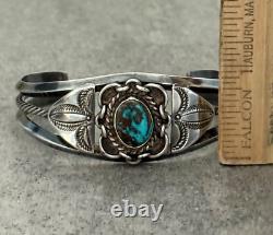 OLD Vintage Native American Navajo BISBEE Turquoise Carinated Sterling Bracelet