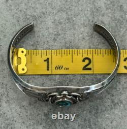 OLD Vintage Native American Navajo BISBEE Turquoise Carinated Sterling Bracelet