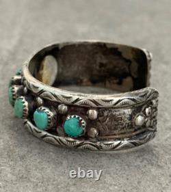 OLD Vintage Native American Navajo NINE Turquoise Sterling silver Bracelet