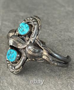 OLD Vintage Native American Navajo Turquoise Sterling silver Bracelet Signed