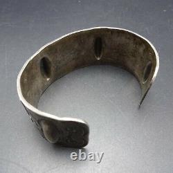 Old 1920s to 1930s NAVAJO Hand-Stamped Coin Silver Cuff BRACELET Whirling Logs