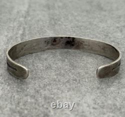 Old 30's VTG Native American Navajo Stamped ARROWS Hand Forged silver Bracelet