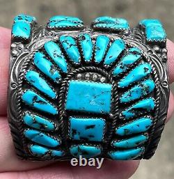 Old Vintage NAVAJO / ZUNI Sterling Silver Turqouise Cluster Cuff Bracelet