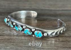 Old Vintage Native American Navajo Hand Made Turquoise Sterling silver Bracelet