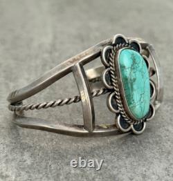 Old Vintage Native American Navajo Turquoise CARINATED Silver Bracelet 36+g