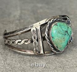 Old Vintage Native American Navajo Turquoise CARINATED Twisted Sterling Bracelet
