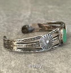Old Vintage Native American Navajo Turquoise CONCHO Sterling silver Bracelet