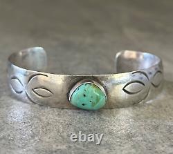 Old Vintage Native American Navajo Turquoise Sterling silver Bracelet
