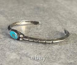Old Vintage Native American Navajo Turquoise Sterling silver Bracelet