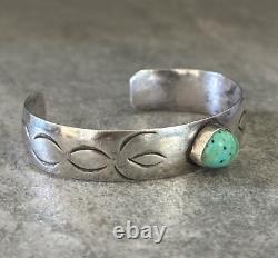 Old Vintage Native American Navajo Turquoise Sterling silver Bracelet
