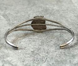 Old Vintage Native American Navajo Turquoise Sterling silver Bracelet