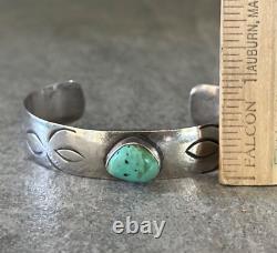 Old Vintage Native American Navajo Turquoise Sterling silver Bracelet