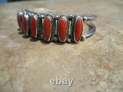 PERFECT GEM Vintage Navajo Sterling Silver MEDITERRANEAN CORAL Design Bracelet