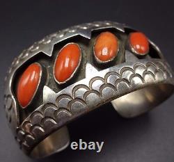 Signed CHEE Vintage NAVAJO Sterling Silver & CORAL Shadowbox Cuff BRACELET