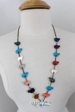 Southwestern Zuni Carved Bears Animal Heishi Beads Fetish Necklace Vintage