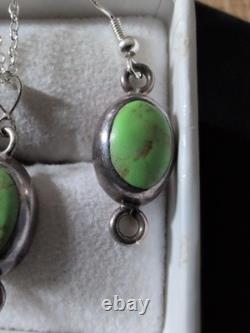 Sterling 925 Vintage Revival Native American Peace Lime Gaspeite Turquoise Rare