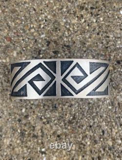 Sterling silver hopi bracelet Native American jewelry vintage 925