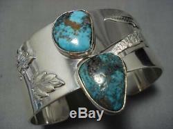 Striking Vintage Navajo Turquoise Sterling Silver Native American Bracelet Old