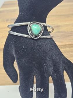 Stunning Handmade Vintage Sterling Silver Turquoise Navajo Cuff Bracelet 19.25g
