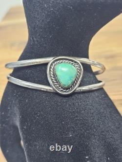 Stunning Handmade Vintage Sterling Silver Turquoise Navajo Cuff Bracelet 19.25g