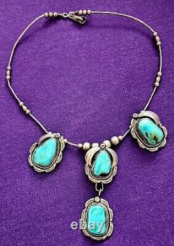 TURQUOISE Jewelry Navajo Beautiful Neckless Vintage 1970s