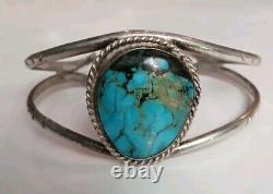 VINTAGE STERLING SOUTHWESTERN MORENCI TURQUOISE CUFF 21.1 Grams