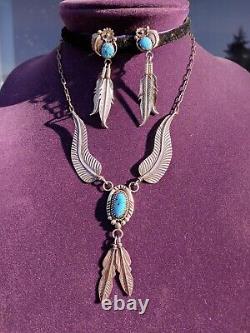 VINTAGE TURQUOISE NAVAJO STERLING SILVER FEATHER NECKLACE & EARRINGS Signed K