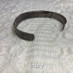 VTG Fred Harvey Era Navajo Lizard Stamped Turquoise 93% Silver Cuff Bracelet