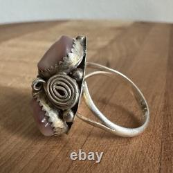 VTG Max Calabaza Navajo Ring 6.75 Pastel MOP Cabs Spiral Leaf Sterling 7.7g USA