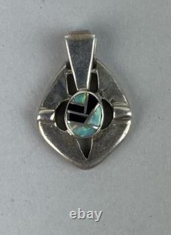 VTG Native American Navajo Sterling Silver Pendant with Blue Opal and Onyx