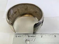 VTG Navajo Bracelet Sterling Thomas Singer Cuff Horse Pictograph Charity 4-DS32