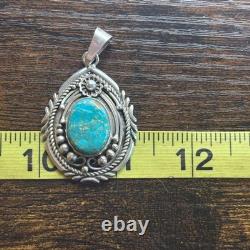 VTG Sterling Silver Native American Turquoise Beaded Floral Pendant Signed 2 L