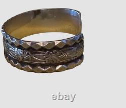VTG Sterling Silver Navajo Style Floral Cuff Bracelet LT Signed 29.3g Petite