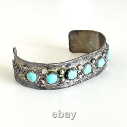 Vintage 925 Sterling Silver Turquoise Native American Etched Cuff Bracelet 6.5