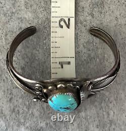 Vintage BEAUTIFUL Native American Navajo Turquoise Gem Sterling silver Bracelet