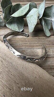 Vintage Carinated Native American Sterling Silver Cuff Bracelet Jewelry 24.41 g