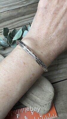 Vintage Carinated Native American Sterling Silver Cuff Bracelet Jewelry 24.41 g