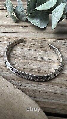 Vintage Carinated Native American Sterling Silver Cuff Bracelet Jewelry 24.41 g