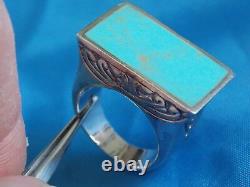 Vintage NATIVE ETHNIC TRIBAL Navajo Ring Large Turquoise 925 Sterling JEWELRY