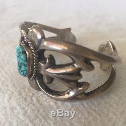 Vintage NAVAJO Sand Cast Sterling Silver & TURQUOISE Cuff BRACELET Small Wrist