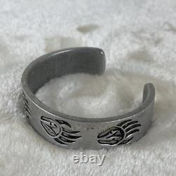 Vintage Native American Bear Paw Overlay Hopi Bracelet Cuff