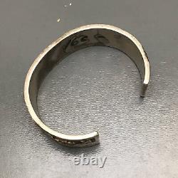 Vintage Native American Cuff Bracelet. Sterling Silver. Zuni Jewelry