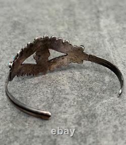 Vintage Native American HRG Zuni Snake eye Turquoise Sterling silver Bracelet