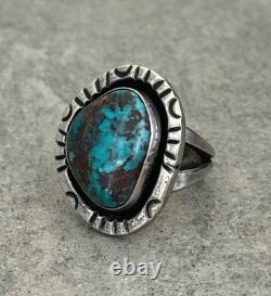Vintage Native American Navajo BISBEE Turquoise Sterling Silver RING 11