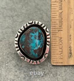 Vintage Native American Navajo BISBEE Turquoise Sterling Silver RING 11