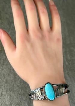 Vintage Native American Navajo Blue Turquoise Sterling silver Bracelet