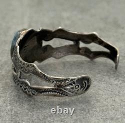 Vintage Native American Navajo Blue Turquoise Sterling silver Bracelet